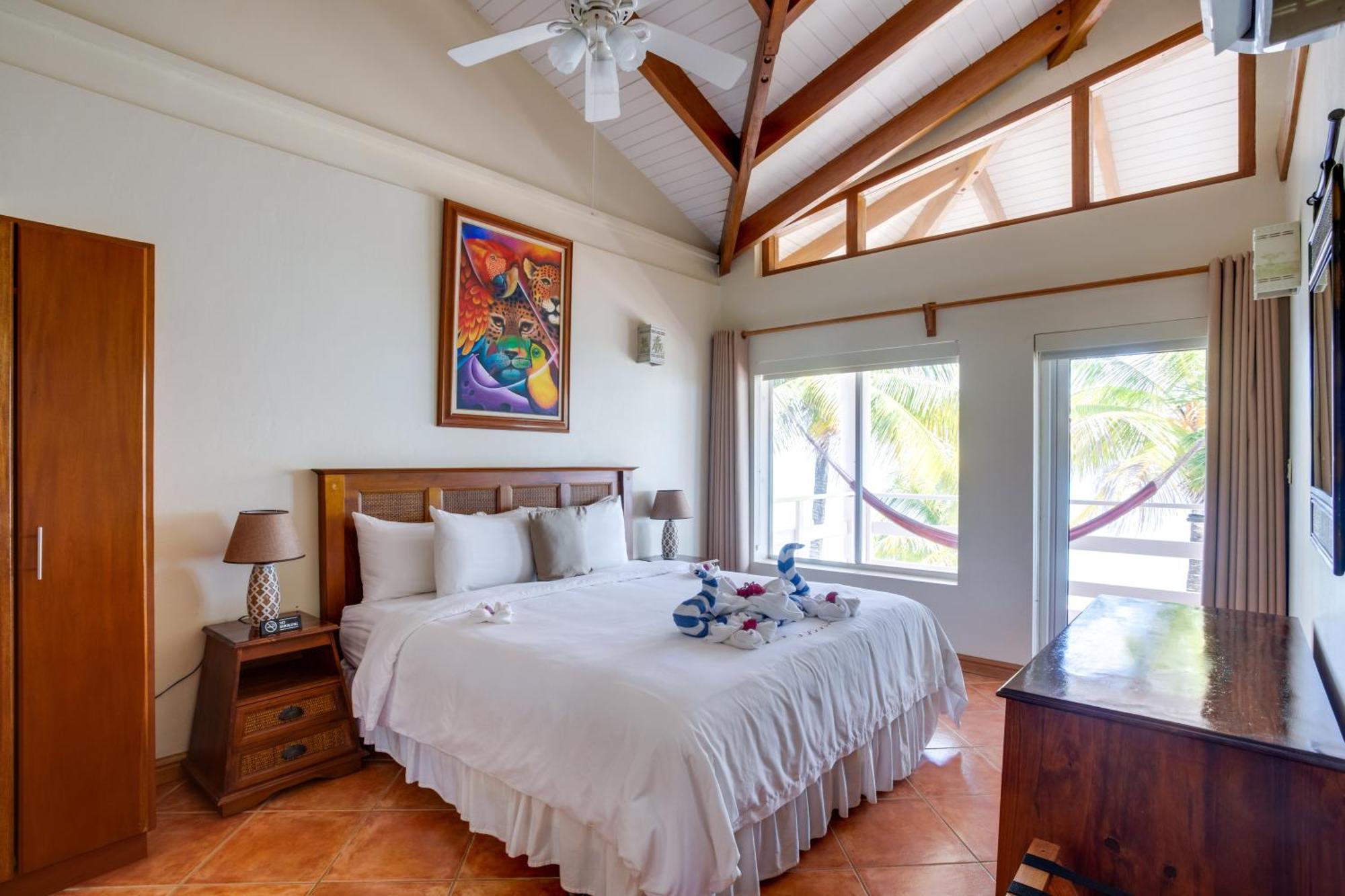 Laru Beya Resort Placencia Exterior foto